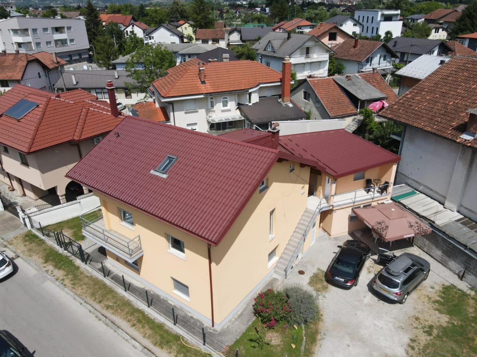Apartment Resaa Bihac Luaran gambar